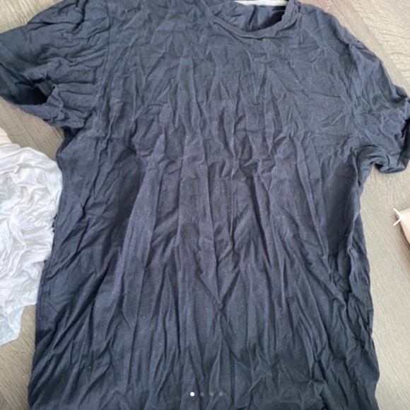 Giordano Men's Black T-Shirt - Size M - Picture 2 of 2